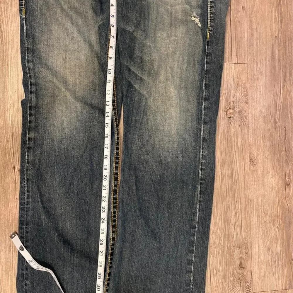 True religion world tour leg jeans in size 38